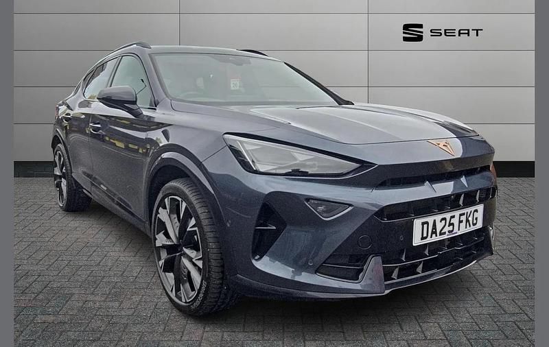 Used Cupra Formentor VZ2 267 HP (196 kW) 2025 Grey SUV