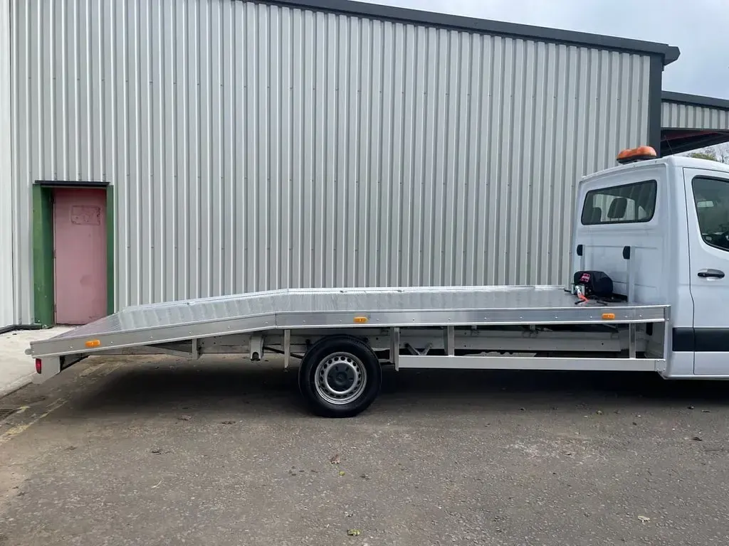 Used Mercedes Sprinter 161 HP (118 kW) 2020 White Van