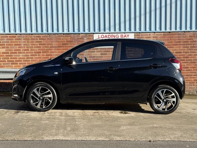 Begagnad Peugeot 108 Allure 2020 Svart Halvkombi