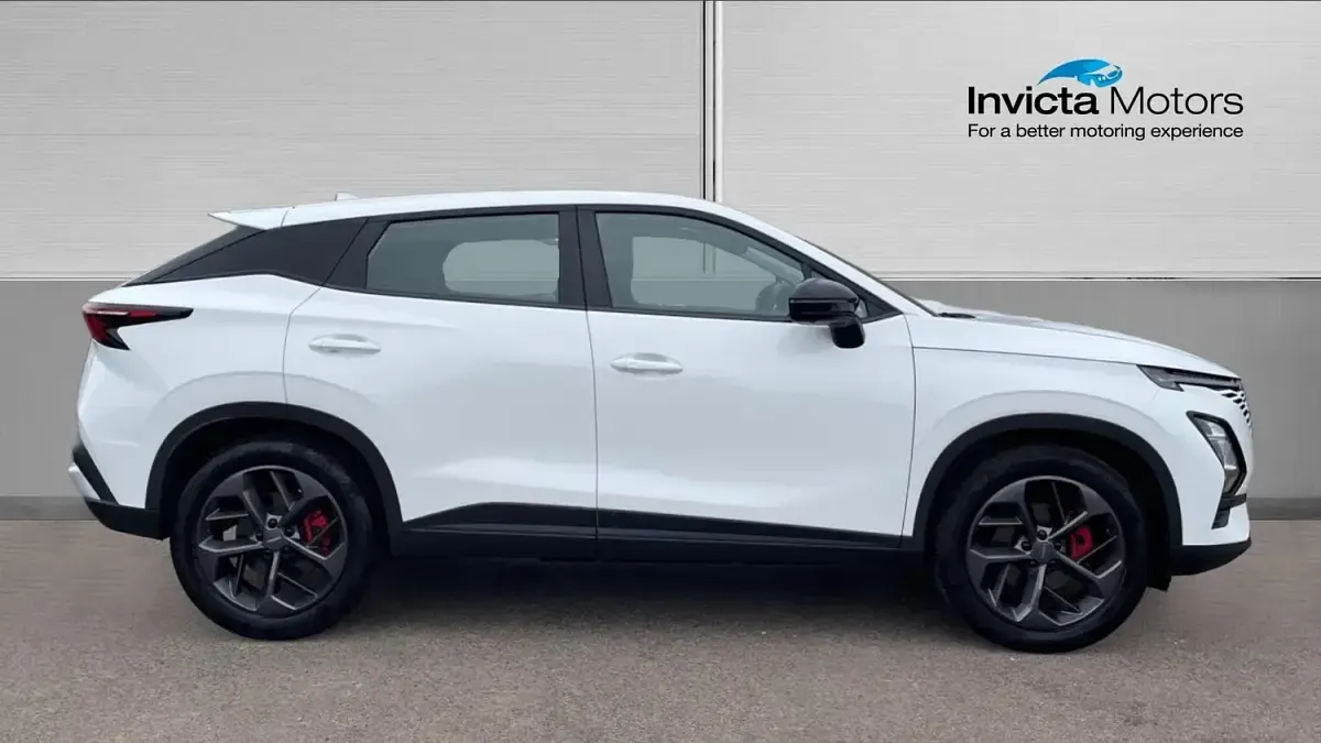Used Omoda 5 186 HP (136 kW) 2024 White SUV