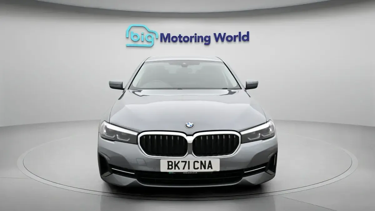 Used BMW 520 184 HP (135 kW) 2021 Blue Sedan