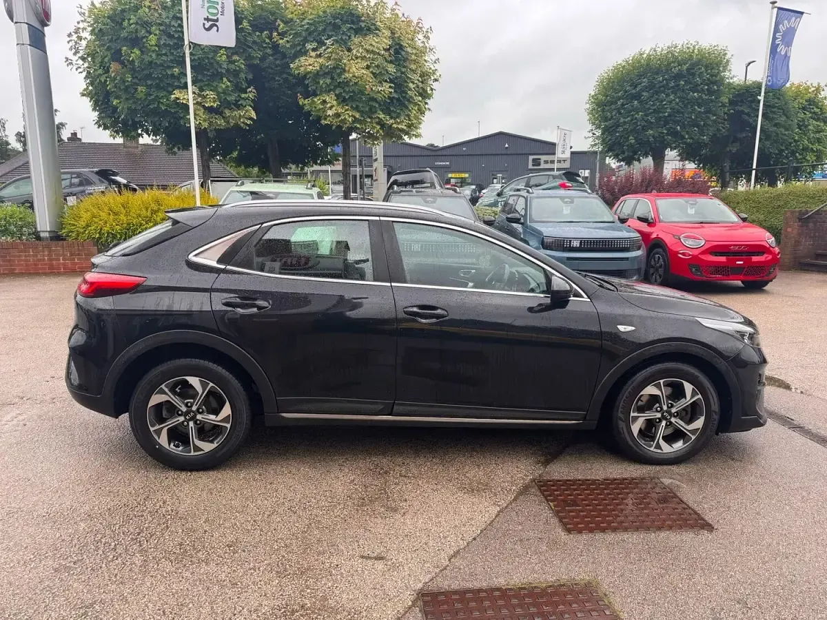 Used Kia XCeed 2021 Black SUV