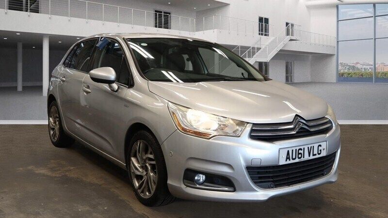 Silver Used 2011 Citroën C4 Exclusive Hatchback | £2,595 (Fair price) - Image 1/4