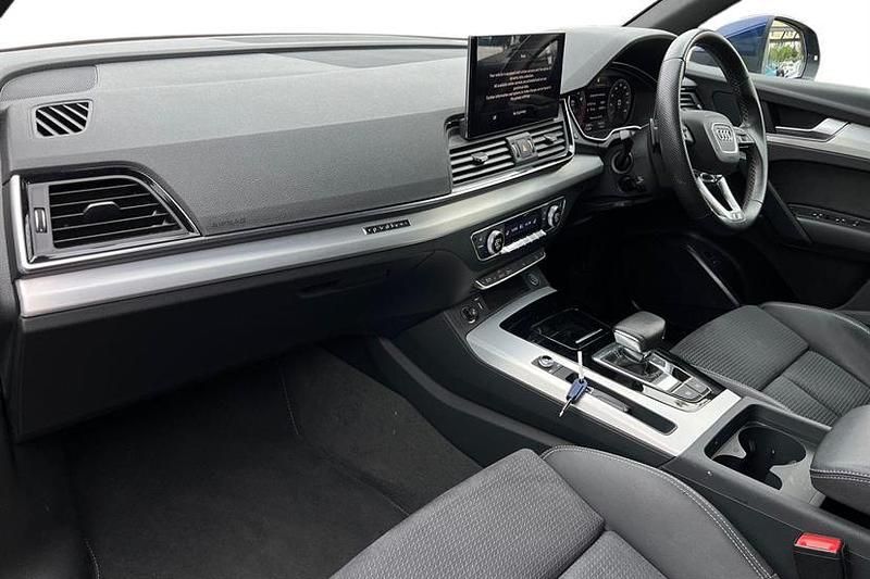 Used Audi Q5 S-Line 265 HP (194 kW) 2023 Blue SUV