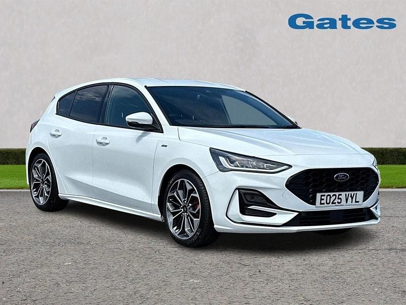 White New 2025 Ford Focus ST-Line X Hatchback | £23,499 (Expensive) - Image 1/4