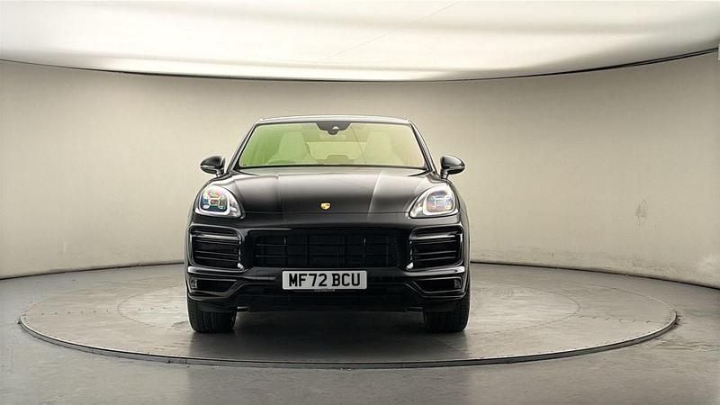 Used Porsche Cayenne Platinum Edition 2022 Chromite black SUV