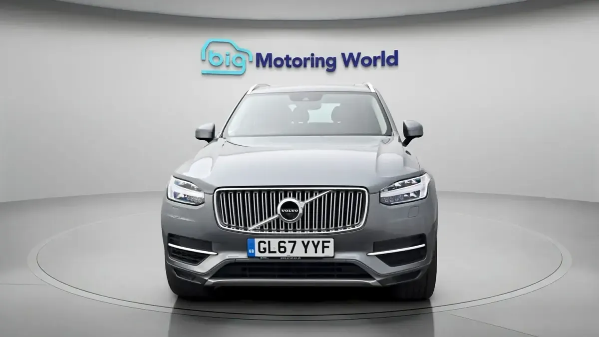 Used Volvo XC90 Inscription 407 HP (299 kW) 2017 Grey SUV