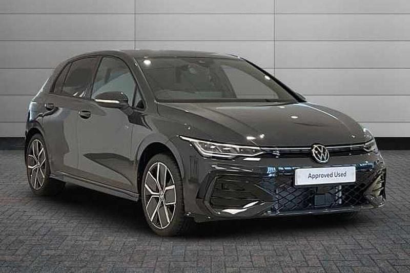 New 2025 VW Golf VIII | £31,750 (Super price) - Image 1/4