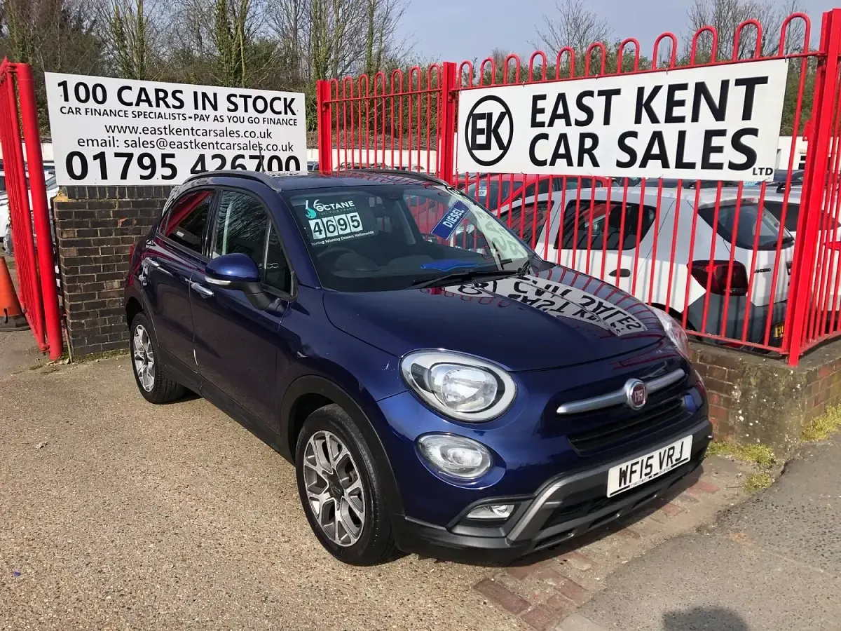 Used Fiat 500X Cross 120 HP (88 kW) 2015 Blue SUV