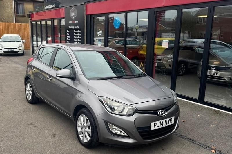 Grey Used 2014 Hyundai i20 Active Hatchback | £4,695 (Fair price) - Image 1/1