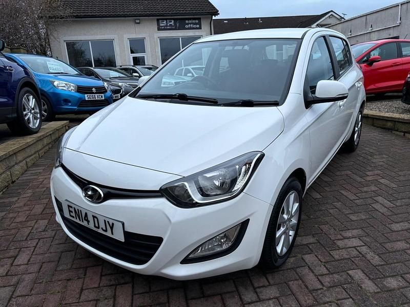 Używany Hyundai i20 Active 2014 Biały Hatchback