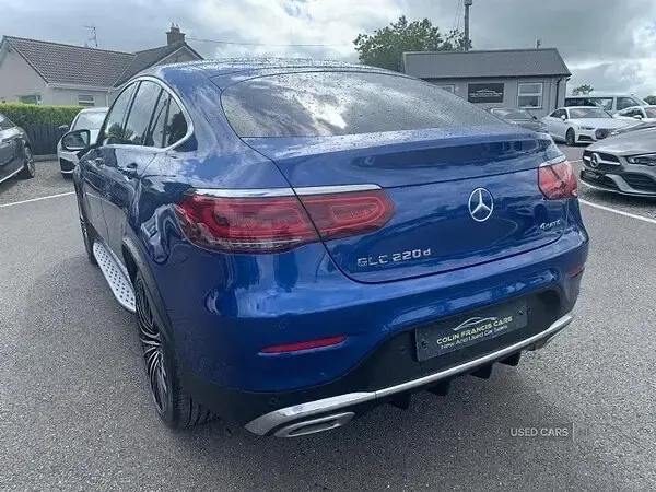 Used Mercedes GLC220 AMG line 2022 Blue SUV
