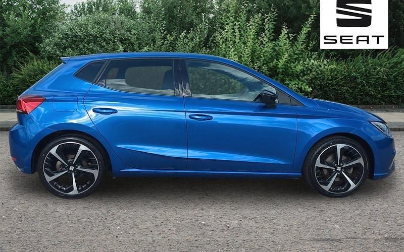 Used Seat Ibiza FR Sport 110 HP (80 kW) 2023 Blue Hatchback