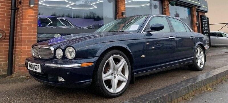 Blue Used 2006 Jaguar XJ Sovereign Sedan | £3,000 (Good price) - Image 1/4