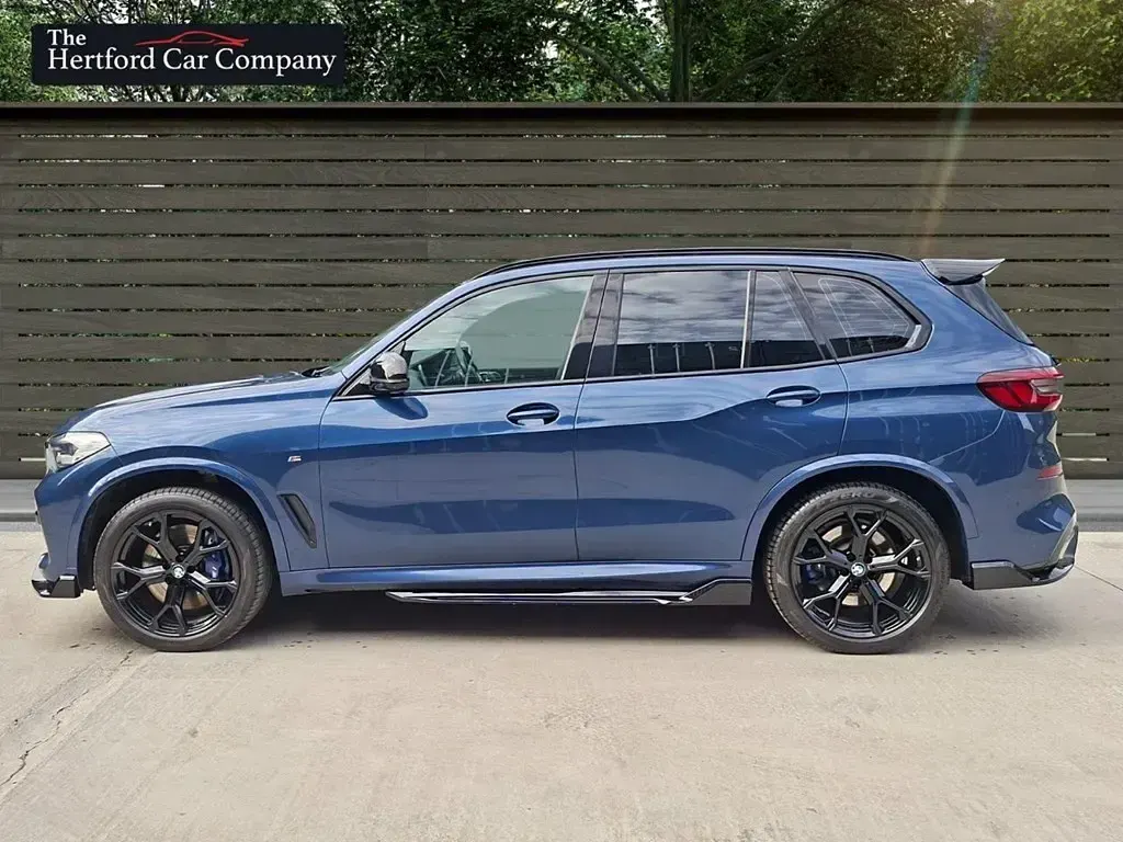 Used BMW X5 M Sport 265 HP (194 kW) 2020 Blue SUV