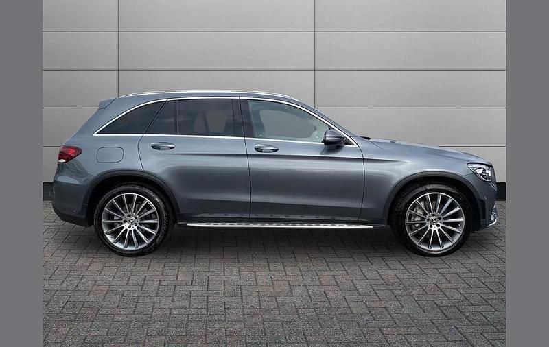 Used Mercedes GLC220 AMG Line Premium 191 HP (140 kW) 2022 Grey SUV