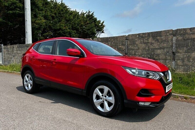 Red Used 2020 Nissan Qashqai Acenta Premium SUV | £11,995 (Super price) - Image 1/1