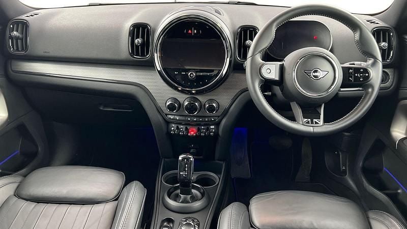 Used Mini Cooper Countryman Exclusive 134 HP (98 kW) 2021 Black SUV