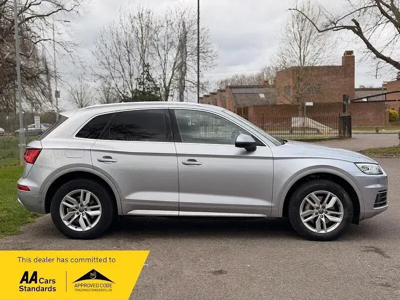 Used Audi Q5 Sport 190 HP (139 kW) 2017 Silver SUV