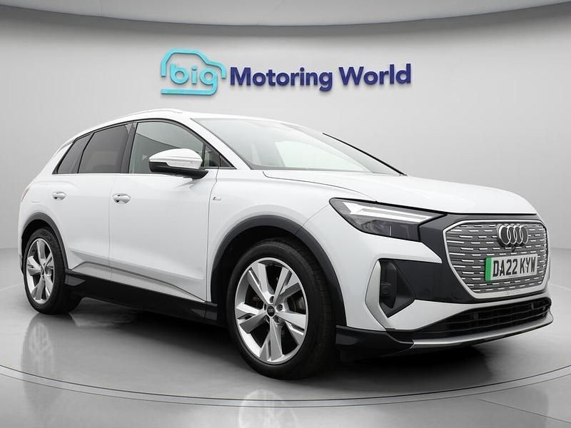 White Used 2022 Audi Q4 e-tron S-Line SUV | £21,400 (Good price) - Image 1/4