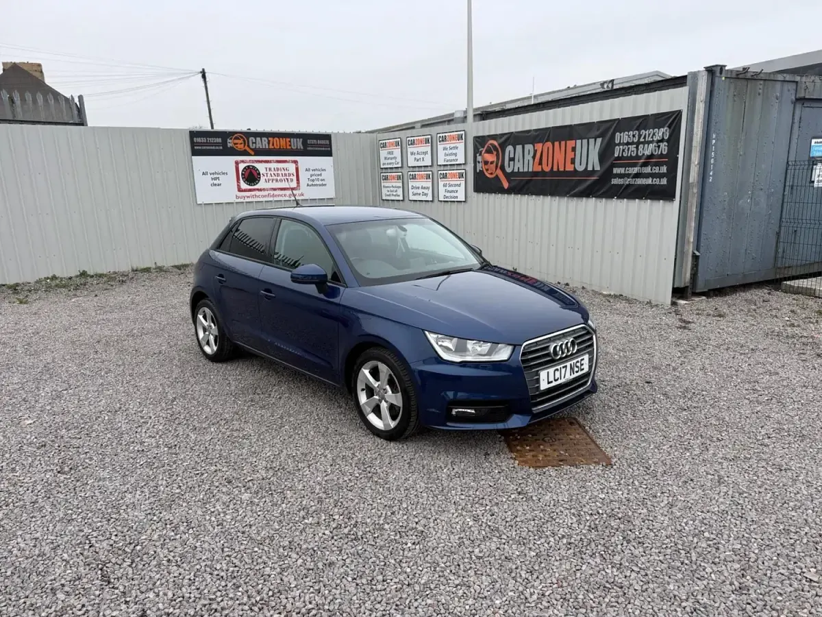 Used Audi A1 Sportback Sport 125 HP (91 kW) 2017 Blue Hatchback