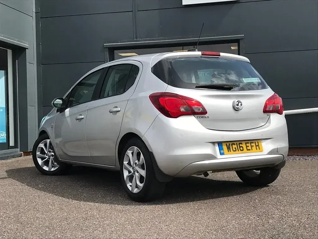 Used Vauxhall Corsa S 90 HP (66 kW) 2016 Silver Hatchback