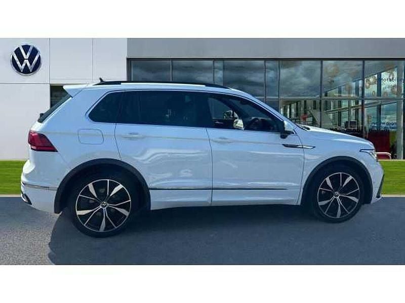 Used VW Tiguan R-line 150 HP (110 kW) 2021 White  SUV