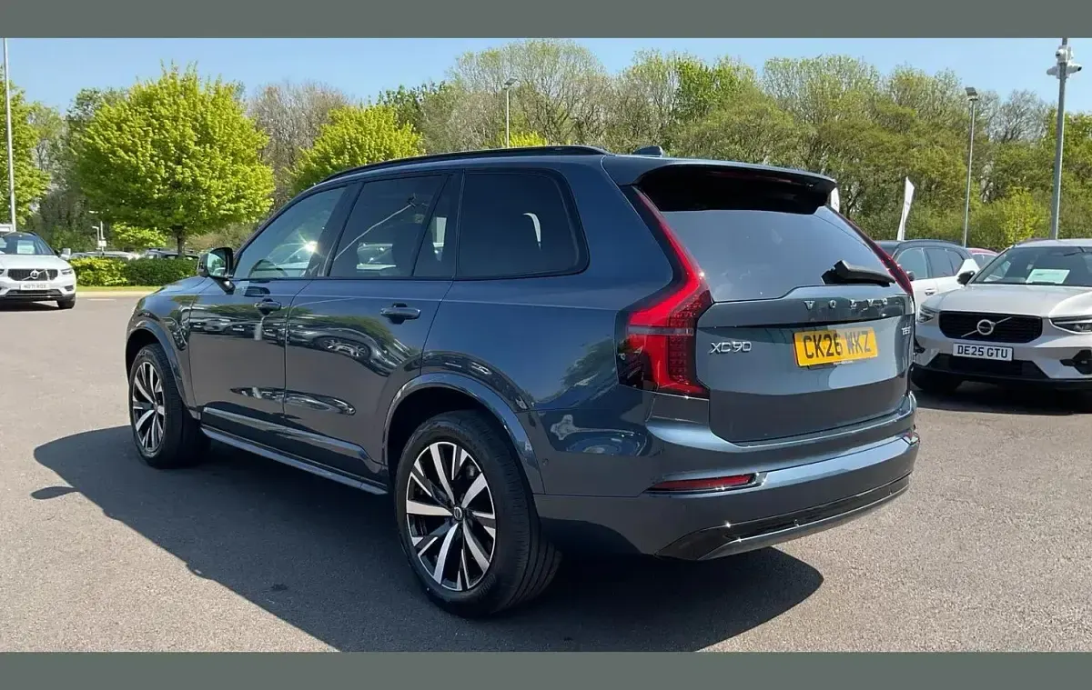 Used Volvo XC90 Plus 247 HP (181 kW) 2026 Blue SUV