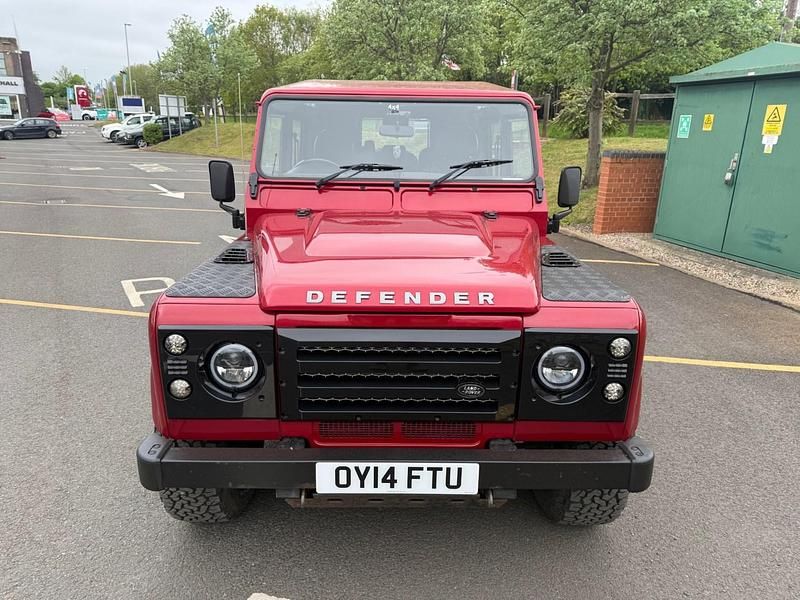 Używany Land Rover Defender 2014 Czerwony Kombi