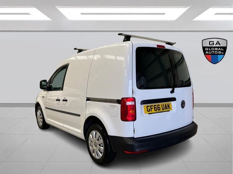 Used VW Caddy Startline 102 HP (75 kW) 2016 White MPV