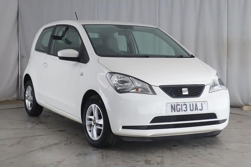 White Used 2013 Seat Mii Hatchback | £3,999 (Fair price) - Image 1/3