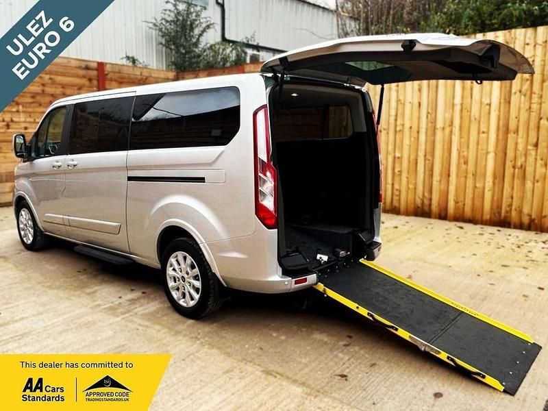 Silver Used 2020 Ford Tourneo MPV | £25,901 (Expensive) - Image 1/3