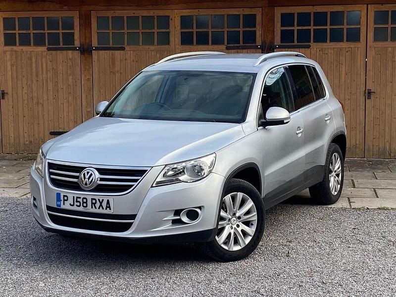 Silver Used 2009 VW Tiguan SE SUV | £2,500 (Good price) - Image 1/4