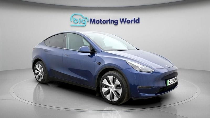 Used Tesla Model Y Long Range AWD 378 kW (514 HP) 2023 Blue SUV