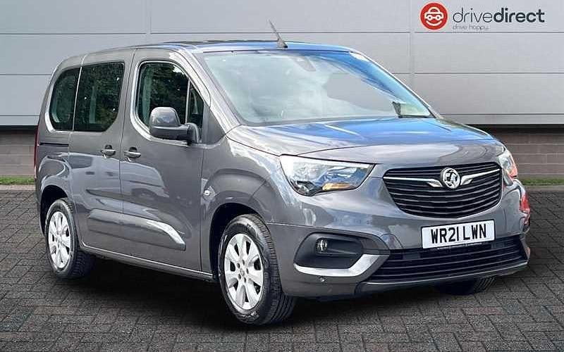 Grey Used 2020 Vauxhall Combo S MPV | £13,299 (Fair price) - Image 1/4