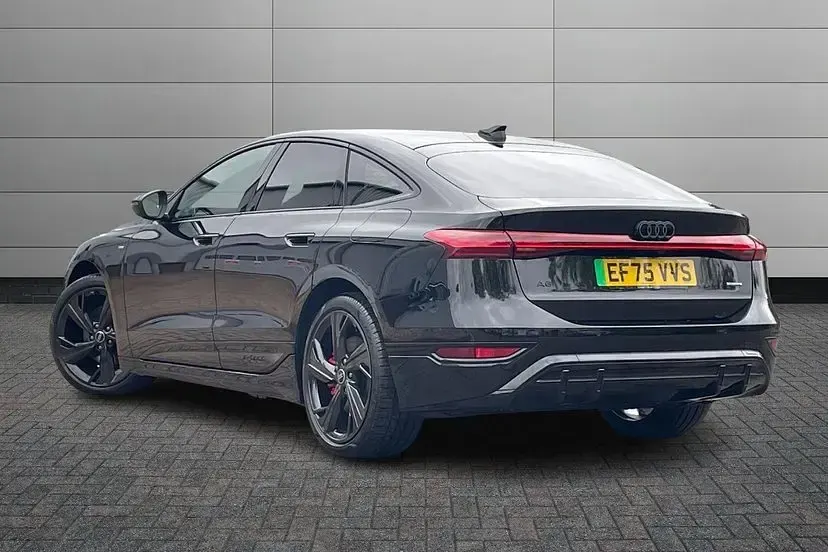 Used Audi A6 e-tron S-Line 314 kW (428 HP) 2026 Mythos black Hatchback