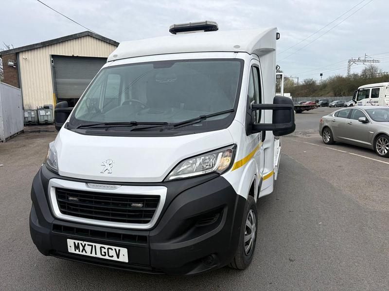 Used Peugeot Boxer 2022 White Van