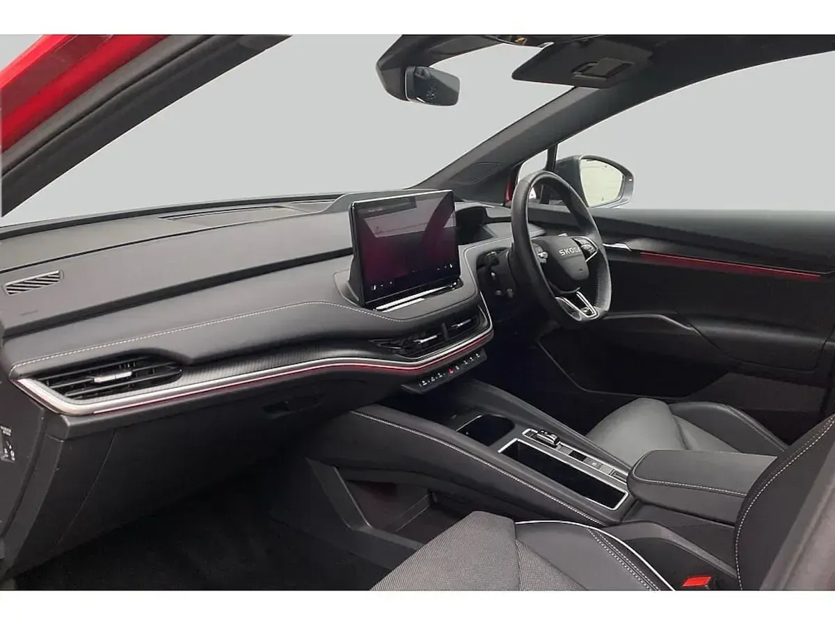 Used Skoda Enyaq iV vRS 245 kW (334 HP) 2025 Velvet red metallic SUV