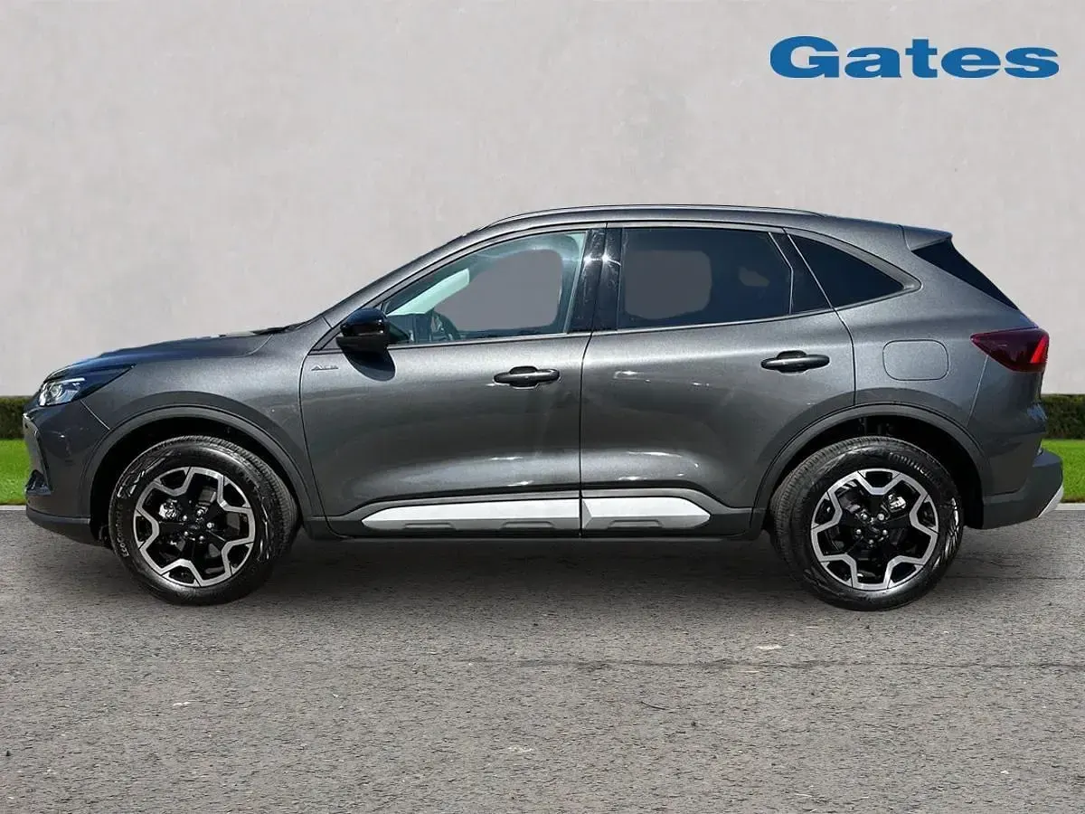 Używany Ford Kuga Active 180 KM (132 kW) 2025 Szary SUV