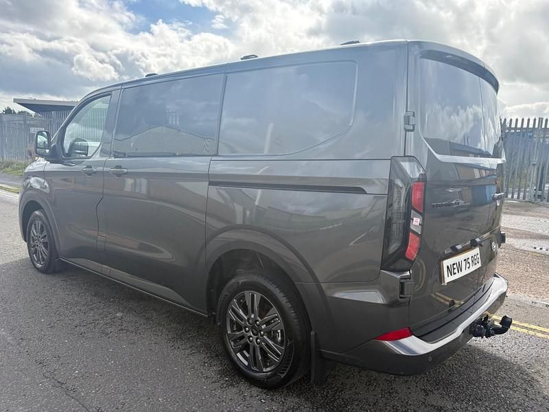 New Ford Transit Custom Limited 170 HP (125 kW) 2025 Grey Van