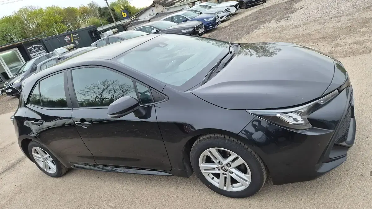 Used Toyota Corolla 116 HP (85 kW) 2019 Black Hatchback