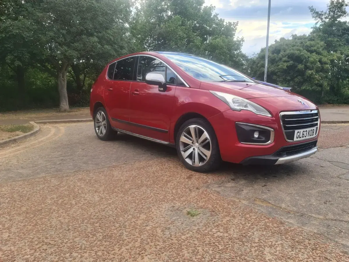 Used Peugeot 3008 Allure 2014 Red Estate