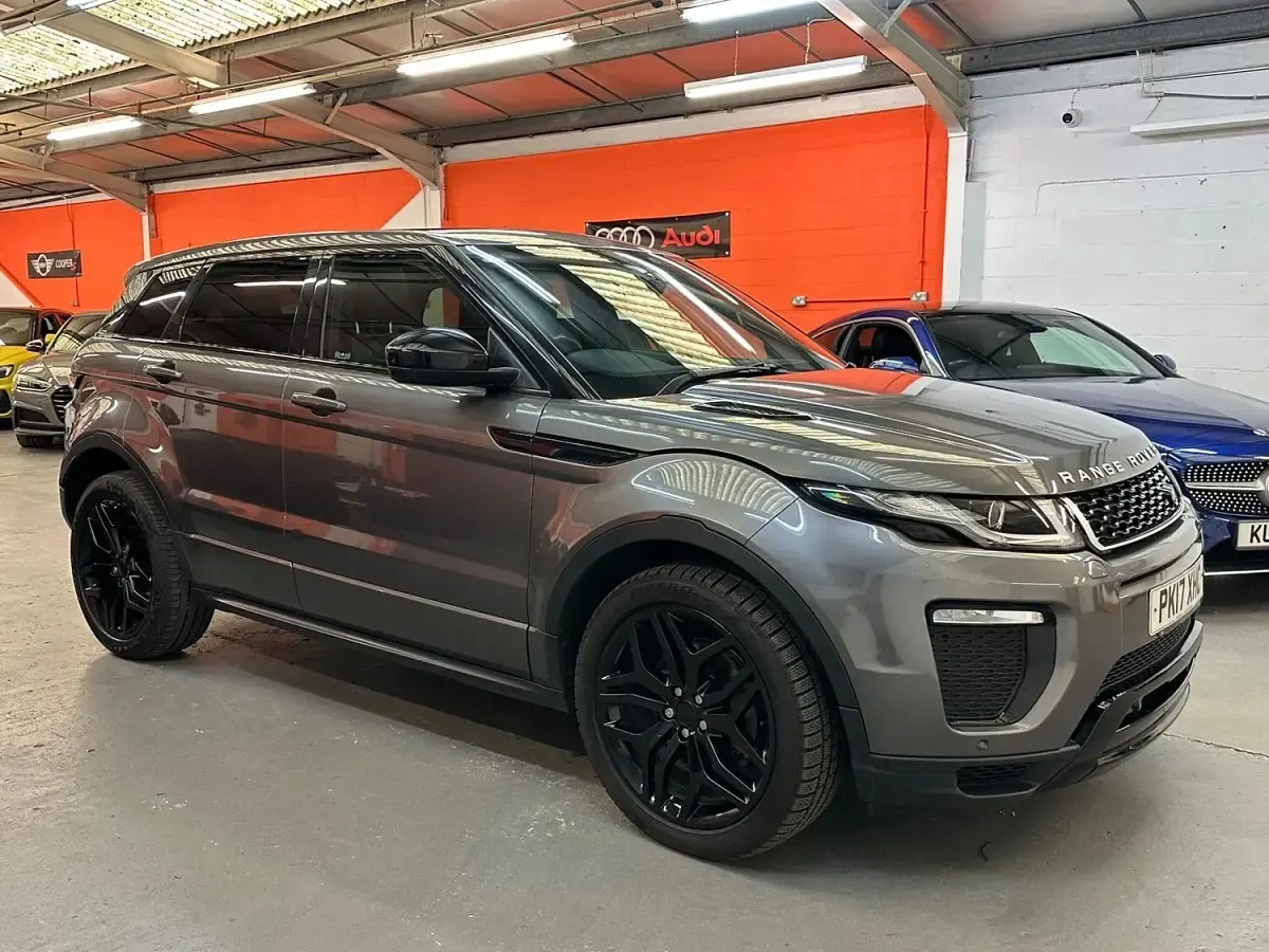Used Land Rover Range Rover evoque HSE Dynamic 2017 Grey Estate