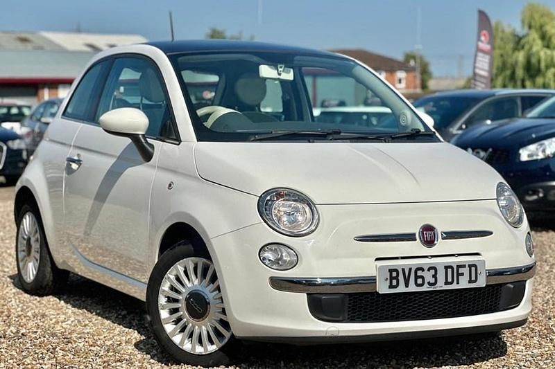 Used 2013 Fiat 500 Lounge Hatchback | £2,999 (Fair price) - Image 1/1
