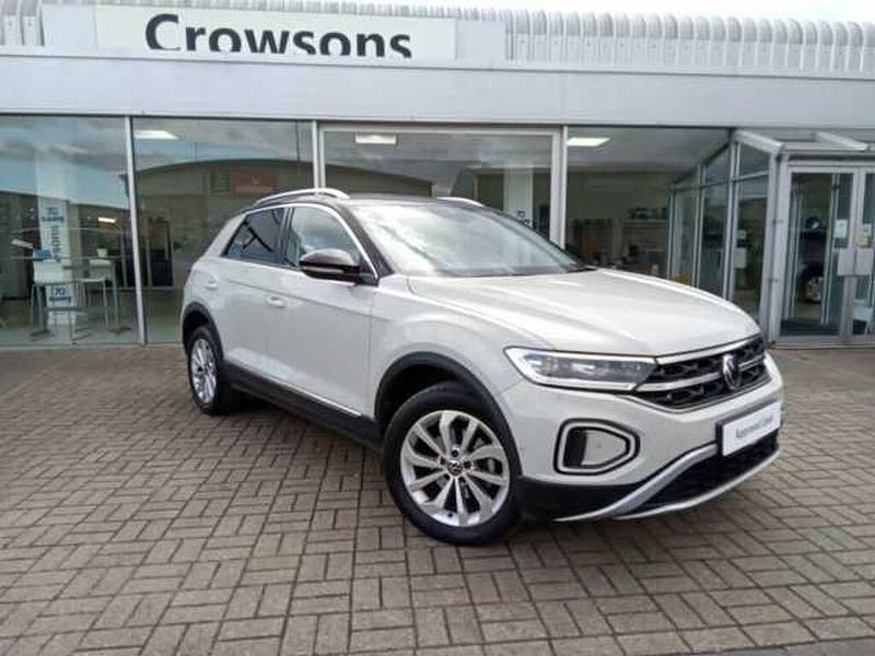 Used 2022 VW T-Roc SUV | £19,990 (Fair price) - Image 1/4