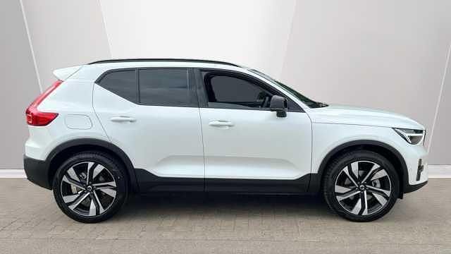 Used Volvo XC40 Ultra 161 HP (118 kW) 2025 SUV