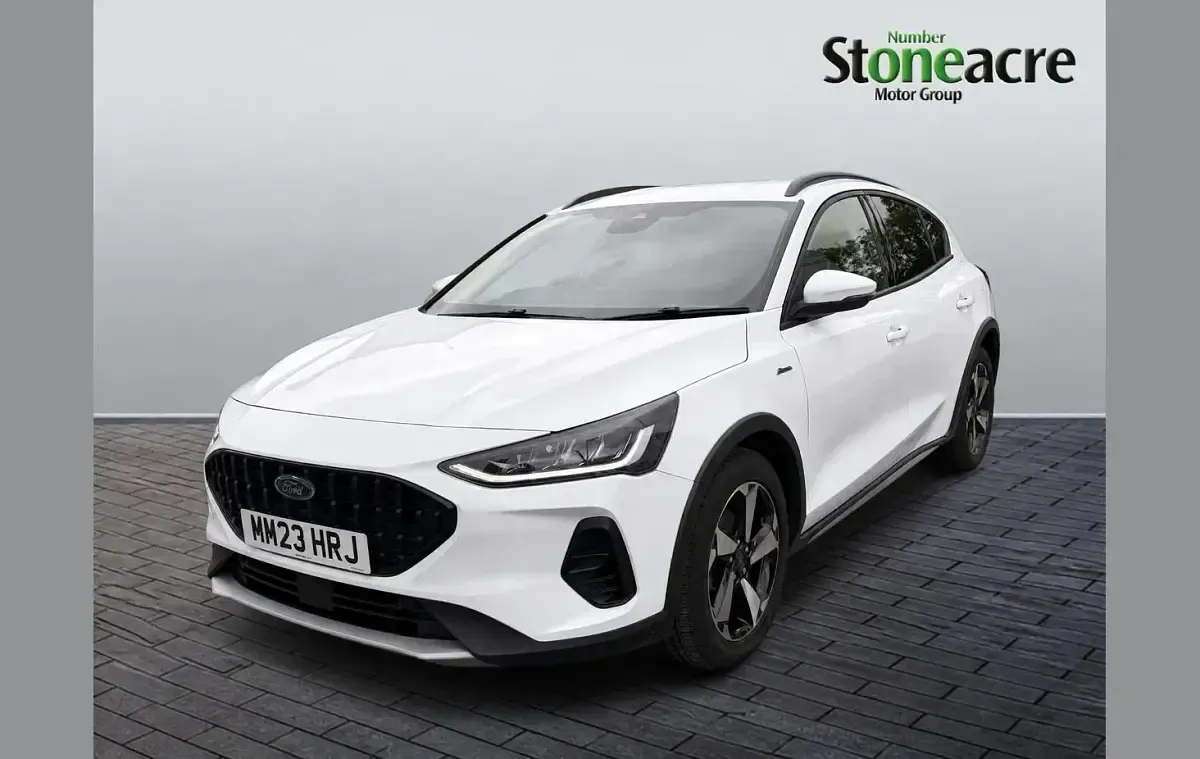 Used Ford Focus Active 123 HP (90 kW) 2023 White Hatchback