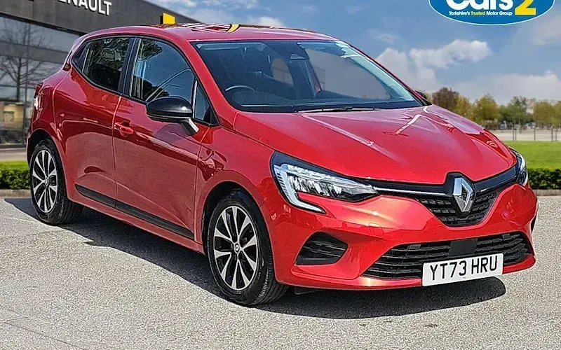 Used Renault Clio Evolution 90 HP (66 kW) 2023 Hatchback