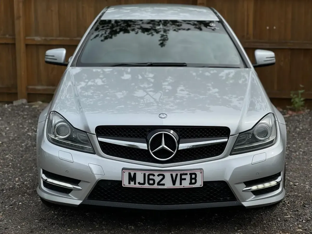 Usado Mercedes C250 AMG 2012 Prateado Coupé