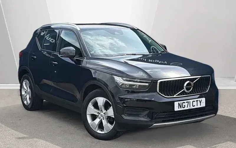 Usado Volvo XC40 Momentum 163 CV (119 kW) 2021 SUV